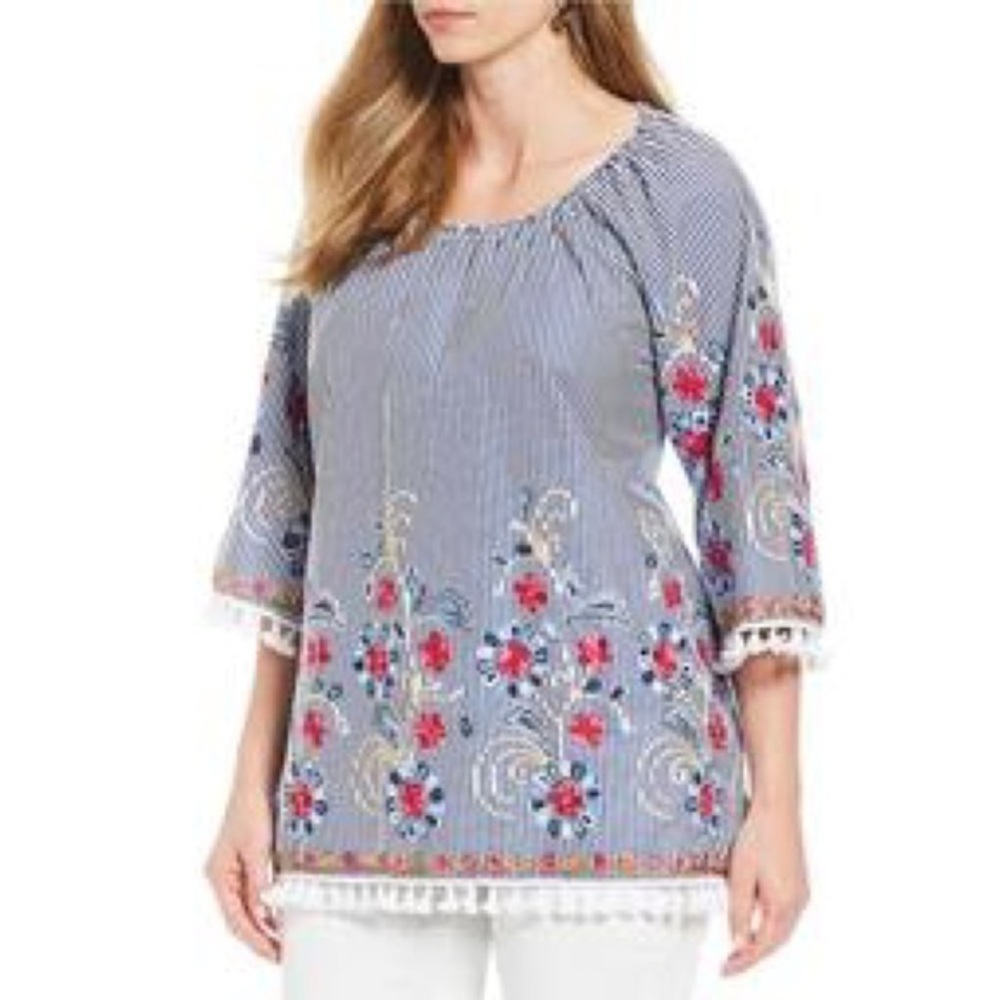 CALESSA Blue&Grey Striped Floral Embroidered Top-S